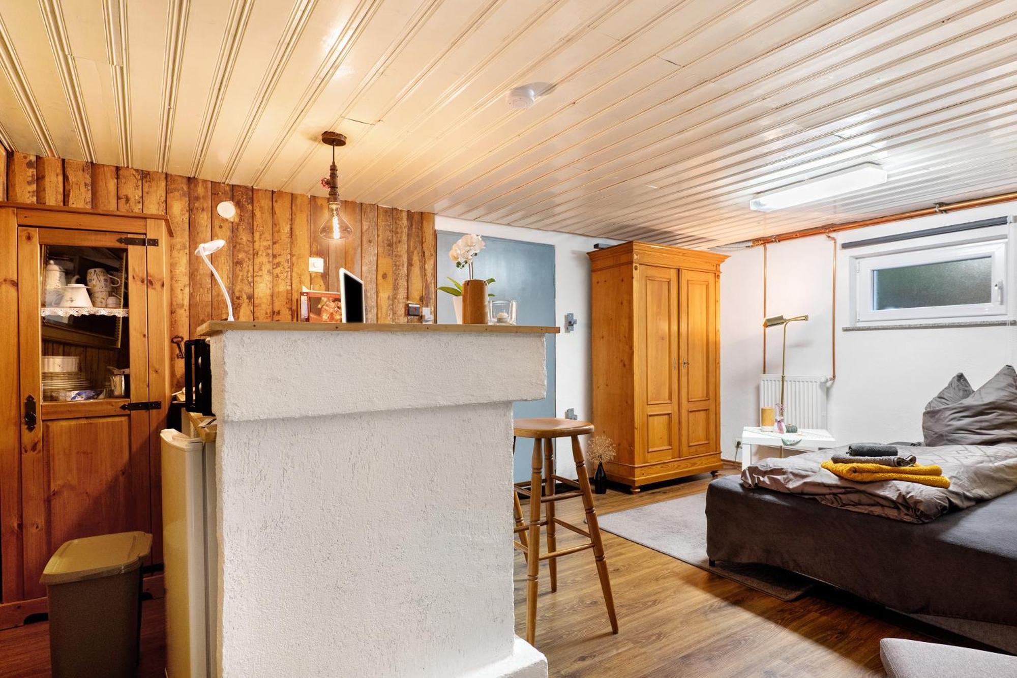 Mundelsheim Sleep And Go B&B 외부 사진